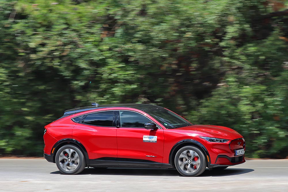 https://autogreeknews.gr/wp-content/uploads/2021/09/Ford-Mustang-Mach-E-47.jpg