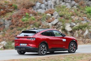 Ford Mustang Mach-E (5)