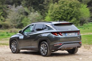 Hyundai Tucson 1.6T 7DCT AWD (24)