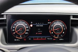 Hyundai Tucson 1.6T 7DCT AWD (40)