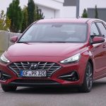 Hyundai_i30_hatchback_CRDi-(1)