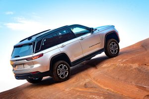 Jeep-Grand-Cherokee-2021-(3)