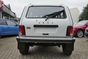 Lada-Niva-5d-(2)
