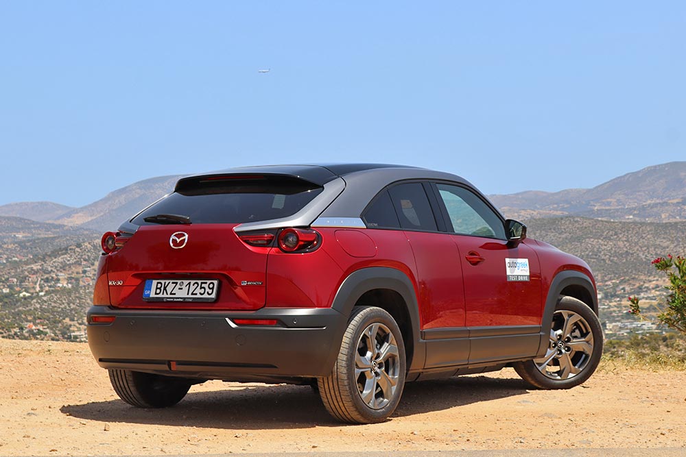 https://autogreeknews.gr/wp-content/uploads/2021/09/Mazda-MX-30-15.jpg