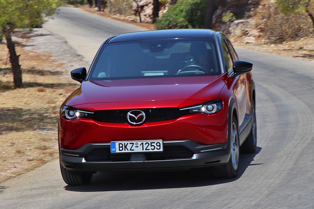 https://autogreeknews.gr/wp-content/uploads/2021/09/Mazda-MX-30-3.jpg