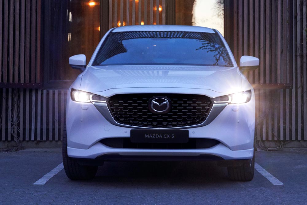 https://autogreeknews.gr/wp-content/uploads/2021/09/Mazda_CX-5_4.jpg