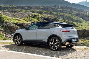 Megane-E-Tech-Electric-(4)