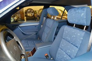 Mercedes-C-180-1997-(2)