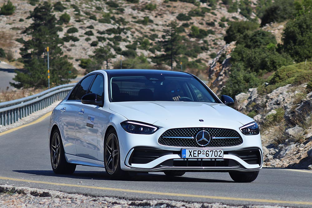 https://autogreeknews.gr/wp-content/uploads/2021/09/Mercedes-C-200-2021-7.jpg