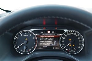 Nissan-Qashqai-1.3-140-2021-(35)