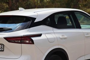 Nissan-Qashqai-rear