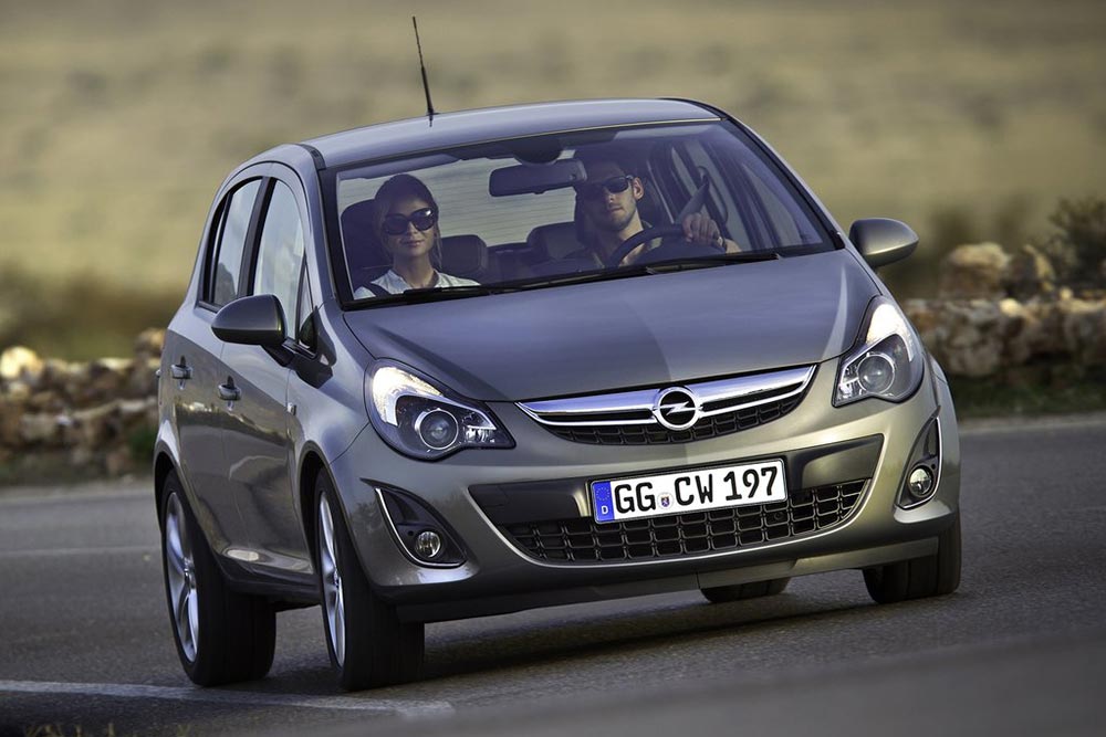 https://autogreeknews.gr/wp-content/uploads/2021/09/Opel-Corsa-2011-2.jpg