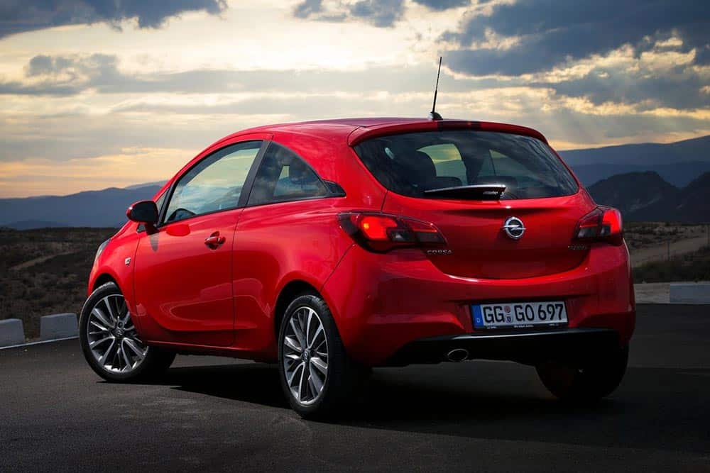 https://autogreeknews.gr/wp-content/uploads/2021/09/Opel-Corsa-2015-2.jpg