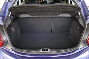 Peugeot-208-16BlueHDi-75-(13)