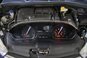 Peugeot-208-16BlueHDi-75-engine