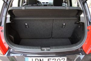 Suzuki-Swift-1,3-diesel (12)