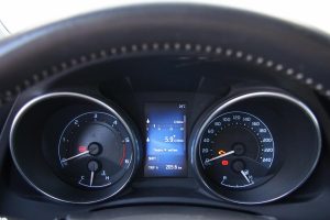 Toyota-Auris-1,4-diesel-(7)