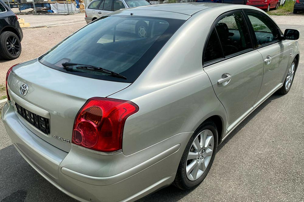 https://autogreeknews.gr/wp-content/uploads/2021/09/Toyota-Avensis-2006-2.jpg