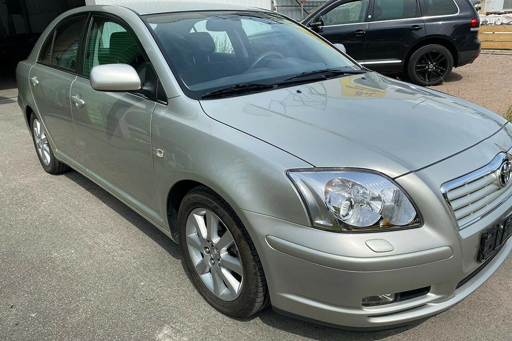 https://autogreeknews.gr/wp-content/uploads/2021/09/Toyota-Avensis-2006-9.jpg