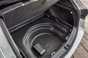 Toyota-Corolla-Touring-Sports-(6)