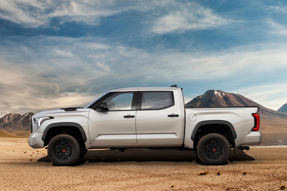 https://autogreeknews.gr/wp-content/uploads/2021/09/Toyota-Tundra-2021-9.jpg