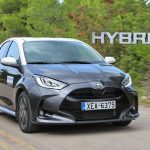 Toyota-Yaris-1.5-VS-Hybrid