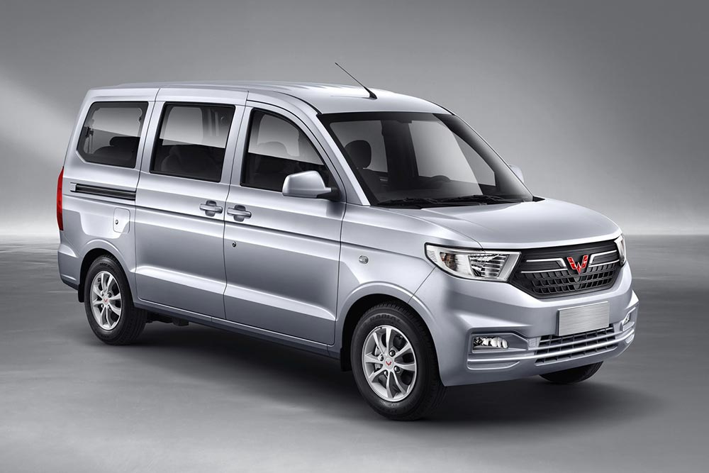 https://autogreeknews.gr/wp-content/uploads/2021/09/Wuling-Hongguang-V-2021-2.jpg