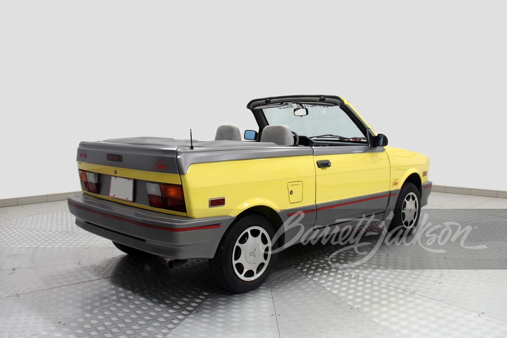 https://autogreeknews.gr/wp-content/uploads/2021/09/Yugo-Cabrio-1990-7.jpg