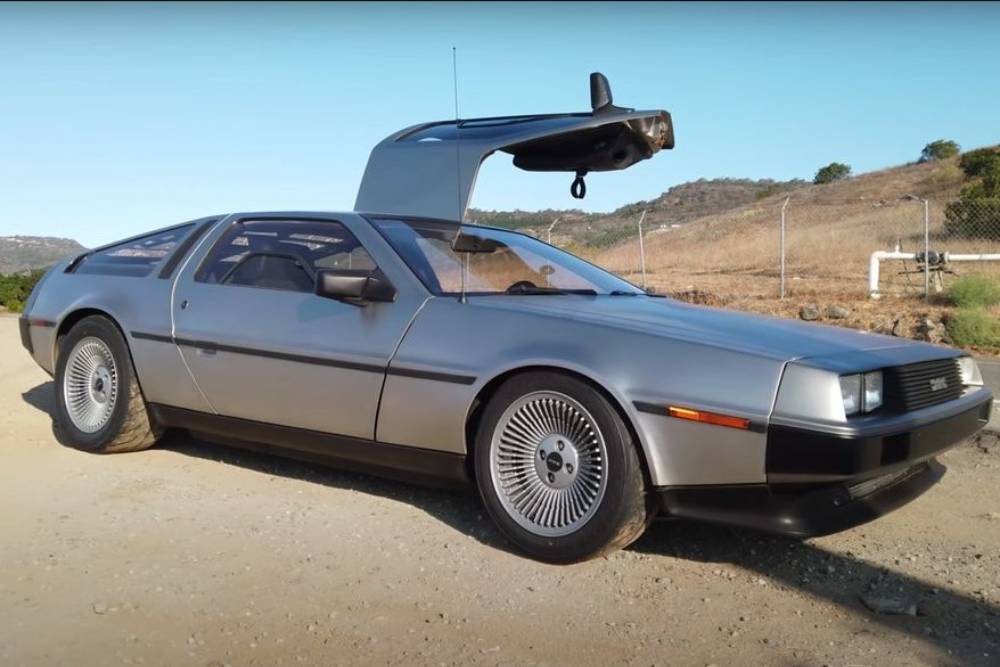 https://autogreeknews.gr/wp-content/uploads/2021/09/delorean-kia-stinger-v6-600hp.jpg