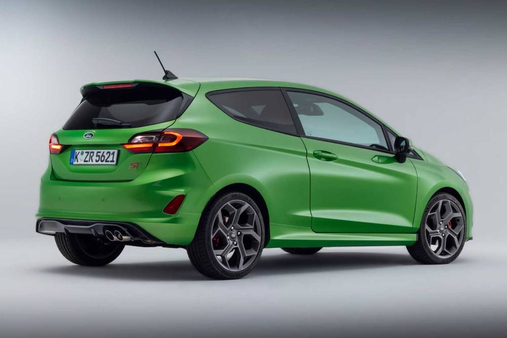 https://autogreeknews.gr/wp-content/uploads/2021/09/ford-fiesta-st-2022-1.jpg