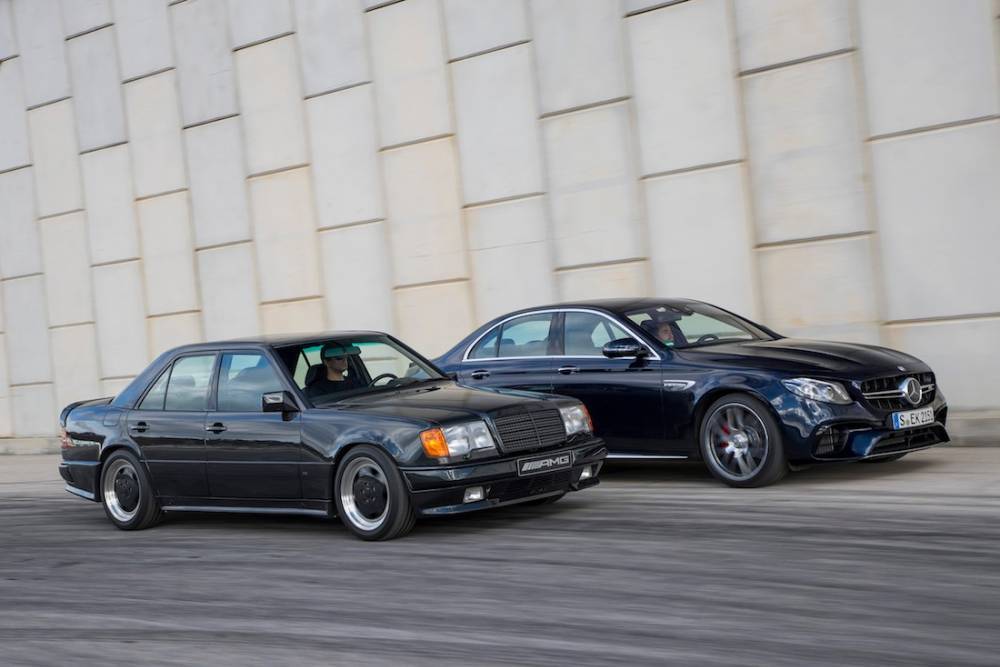 https://autogreeknews.gr/wp-content/uploads/2021/09/mercedes-300e-amg-hammer-5-1.jpg