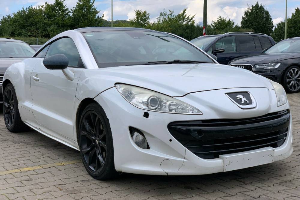 https://autogreeknews.gr/wp-content/uploads/2021/09/peugeot-rcz-with-591000-km-for-sale-1.jpg