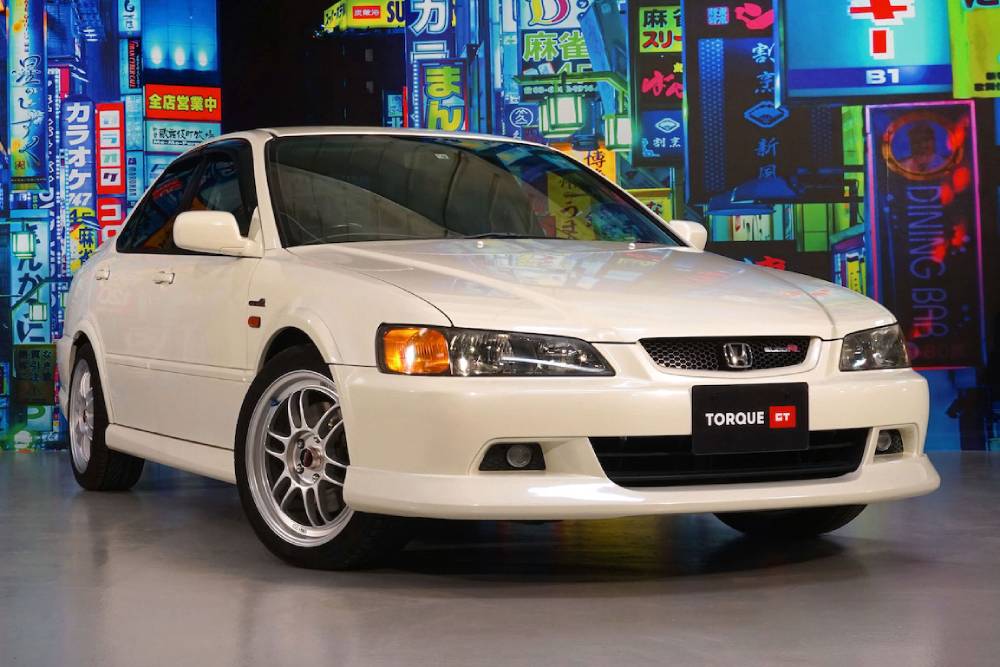https://autogreeknews.gr/wp-content/uploads/2021/09/white_accord_euro_r_for_sale-2.jpg