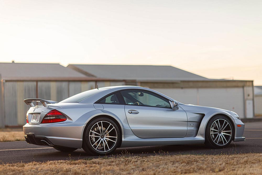 https://autogreeknews.gr/wp-content/uploads/2021/10/2009_mercedes-benz_sl65_AMG_black_series_auction-6.jpg
