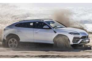 2021-Lamborghini-Urus-15000-Celebration