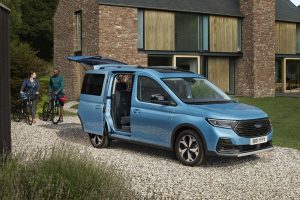 2022-Ford-Tourneo-Connect-2