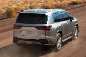 2022-Lexus-LX-4