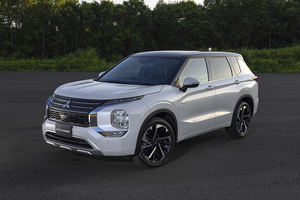 https://autogreeknews.gr/wp-content/uploads/2021/10/2022-Mitusbishi-Outlander-PHEV-4.jpg