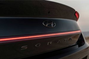 2022-hyundai-sonata-n-line-night-edition-tail-clos