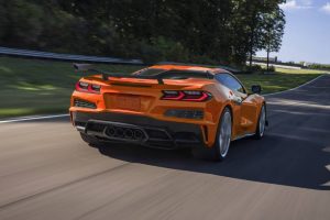 2023-Chevrolet-Corvette-Z06-002