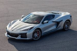 2023-Chevrolet-Corvette-Z06-022