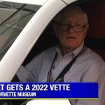 95 year old veteran gets new corvette (3)