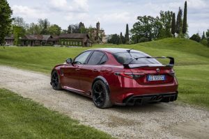 Alfa_Romeo_Giulia_GTAm_14