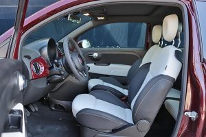 Fiat-500-Hybrid-interior