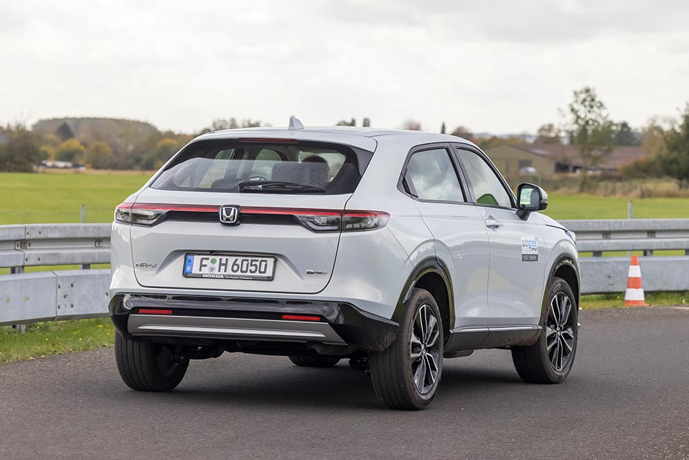 https://autogreeknews.gr/wp-content/uploads/2021/10/Honda-HR-V-2021-5.jpg