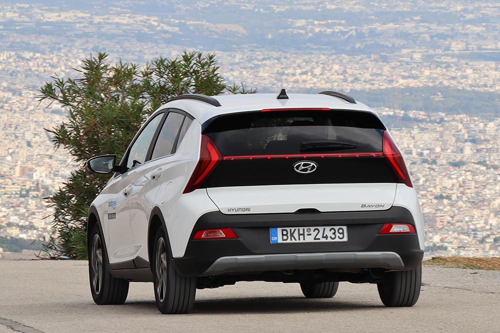 https://autogreeknews.gr/wp-content/uploads/2021/10/Hyundai-Bayon-1.2-84-PS-7.jpg