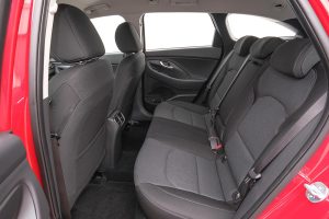 Hyundai_i30_Tourer-(4)