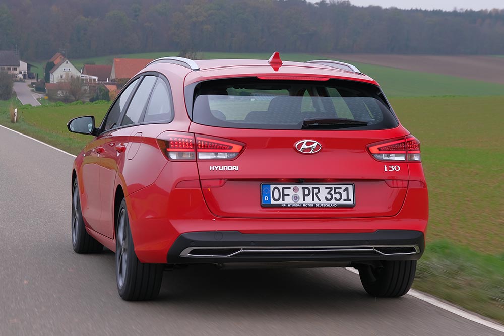 https://autogreeknews.gr/wp-content/uploads/2021/10/Hyundai_i30_Tourer-9.jpg