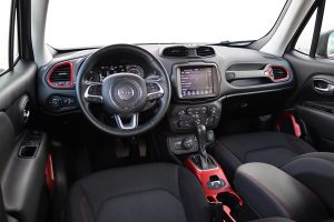 Jeep Renegade 4xe Trailhawk (17)