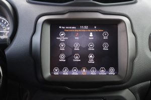 Jeep Renegade 4xe Trailhawk (18)